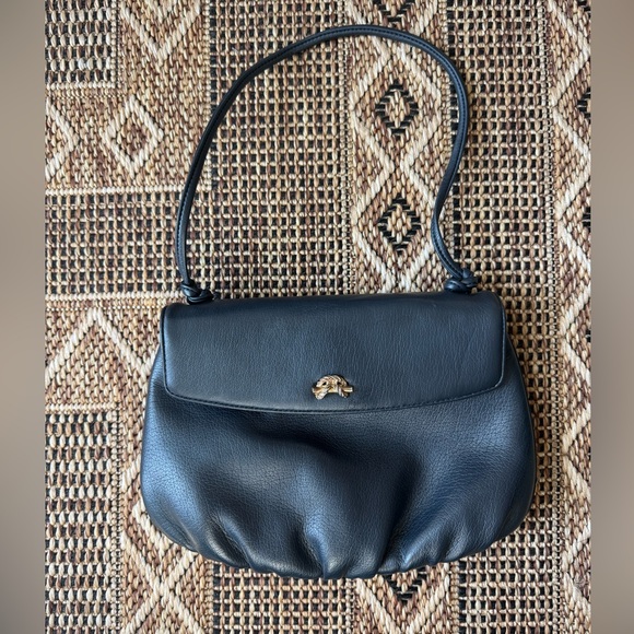 Koret Handbags - KORET Vintage Navy Blue Handbag